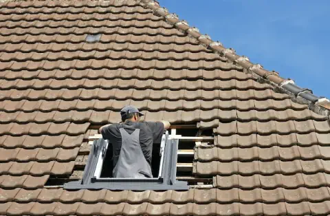 Pose de velux - Névian